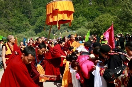 Jiuzhaigou Religious Ceremony